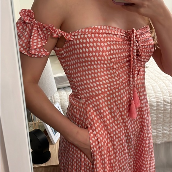 South moon under sundress - Picture 5 of 5